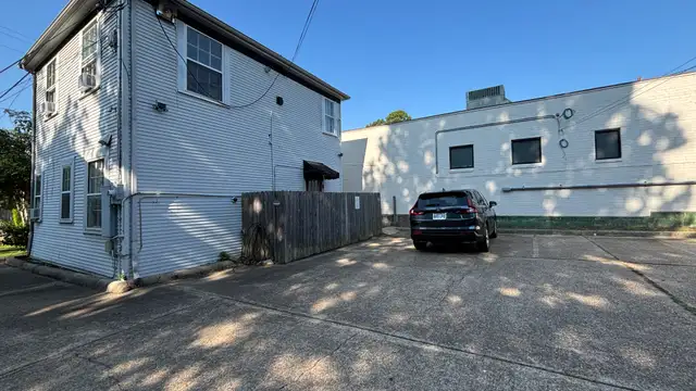 754 Dalzell St thumbnail 2