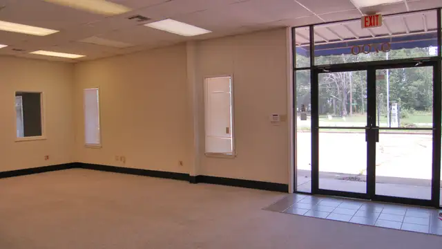 Office/Flex Building For Lease thumbnail 4