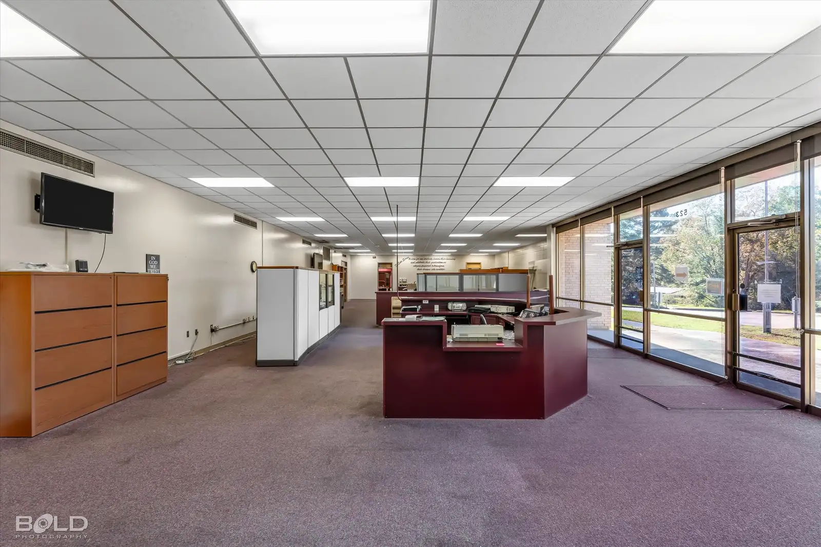 523 Oxford Rd image 10