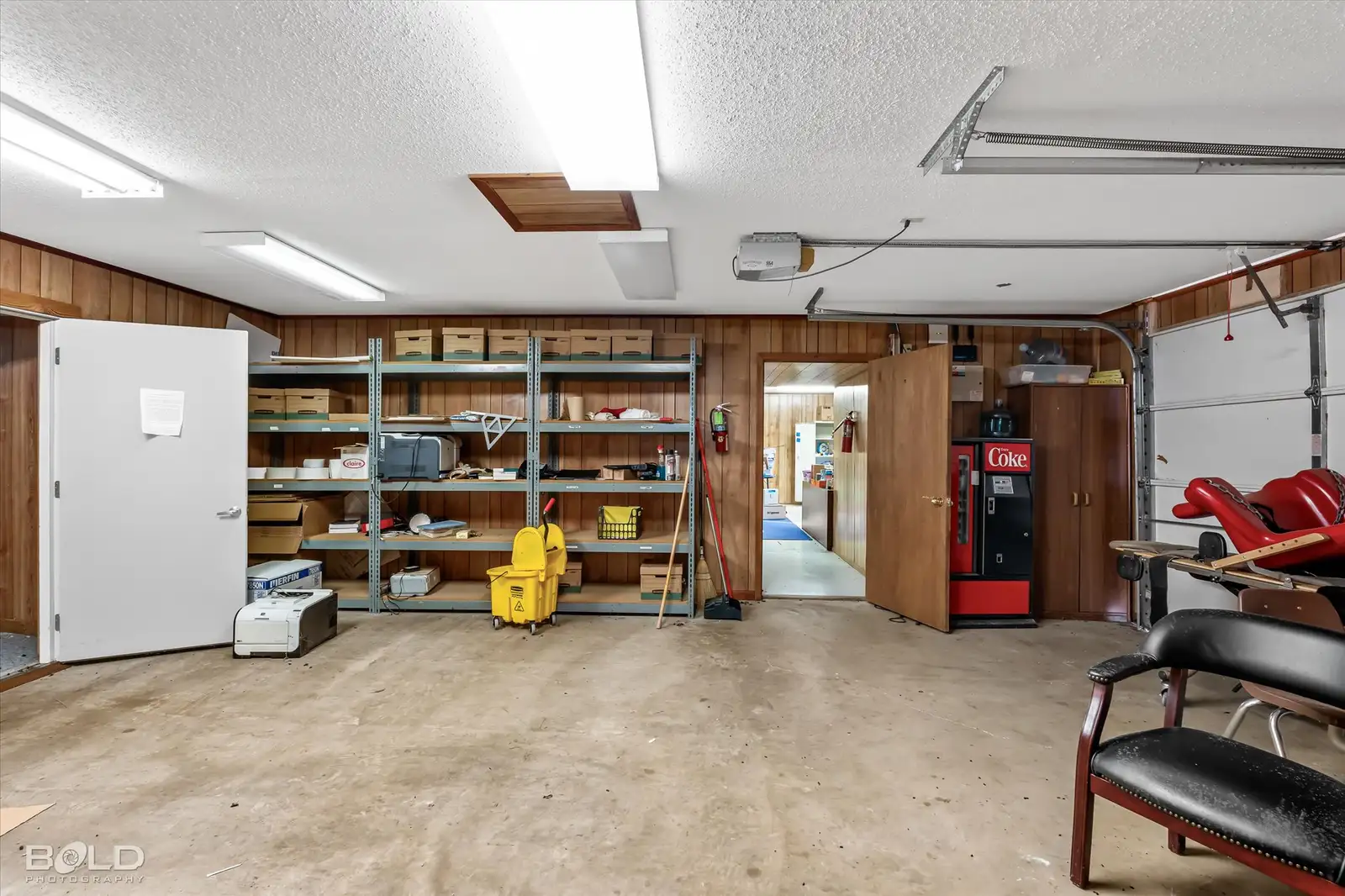 523 Oxford Rd image 80