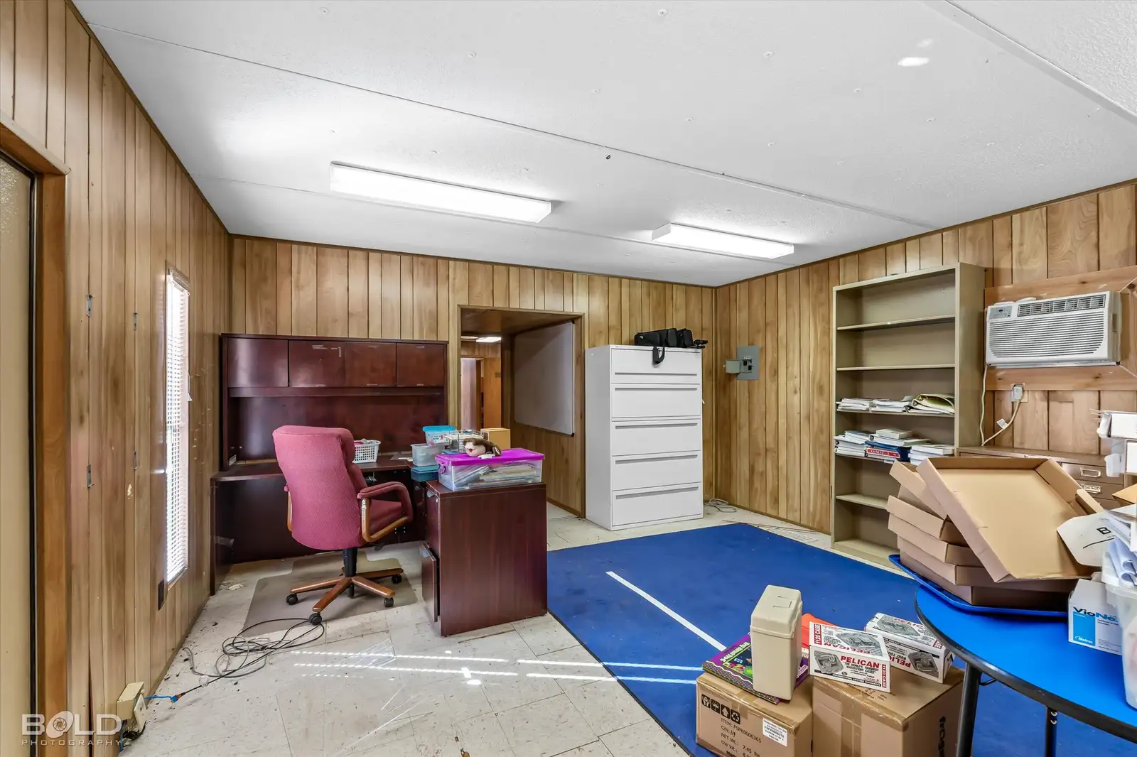 523 Oxford Rd image 82