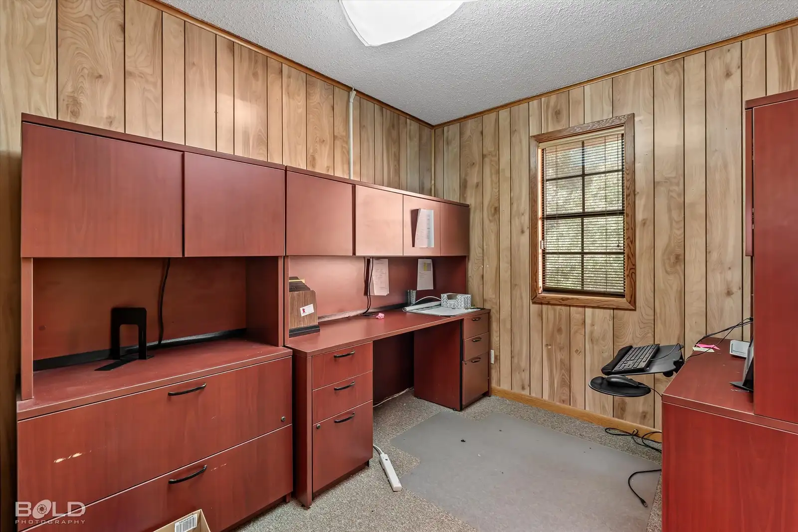 523 Oxford Rd image 86