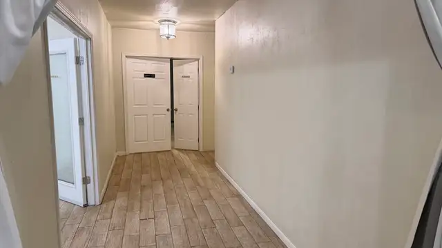 6518 Renoir Ave thumbnail 5