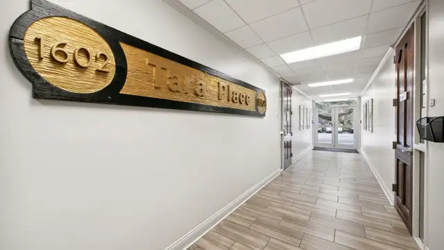 Tara East Office Building thumbnail 5