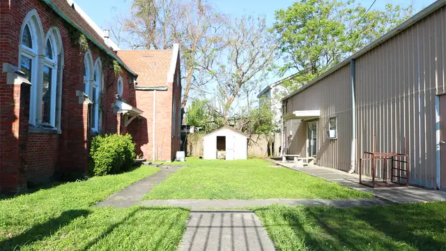 1300 Alvar Street thumbnail 5