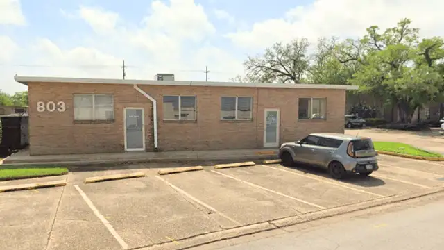 Suite 150 image