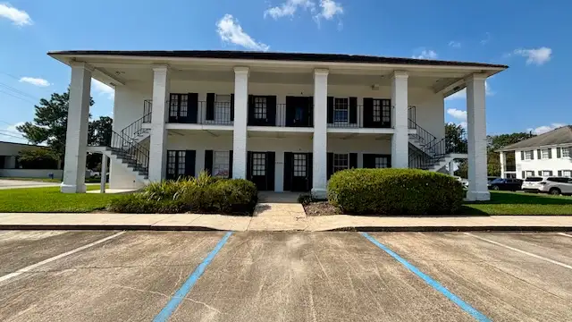 Price Reduced!  - 5800 One Perkins Pl thumbnail 2