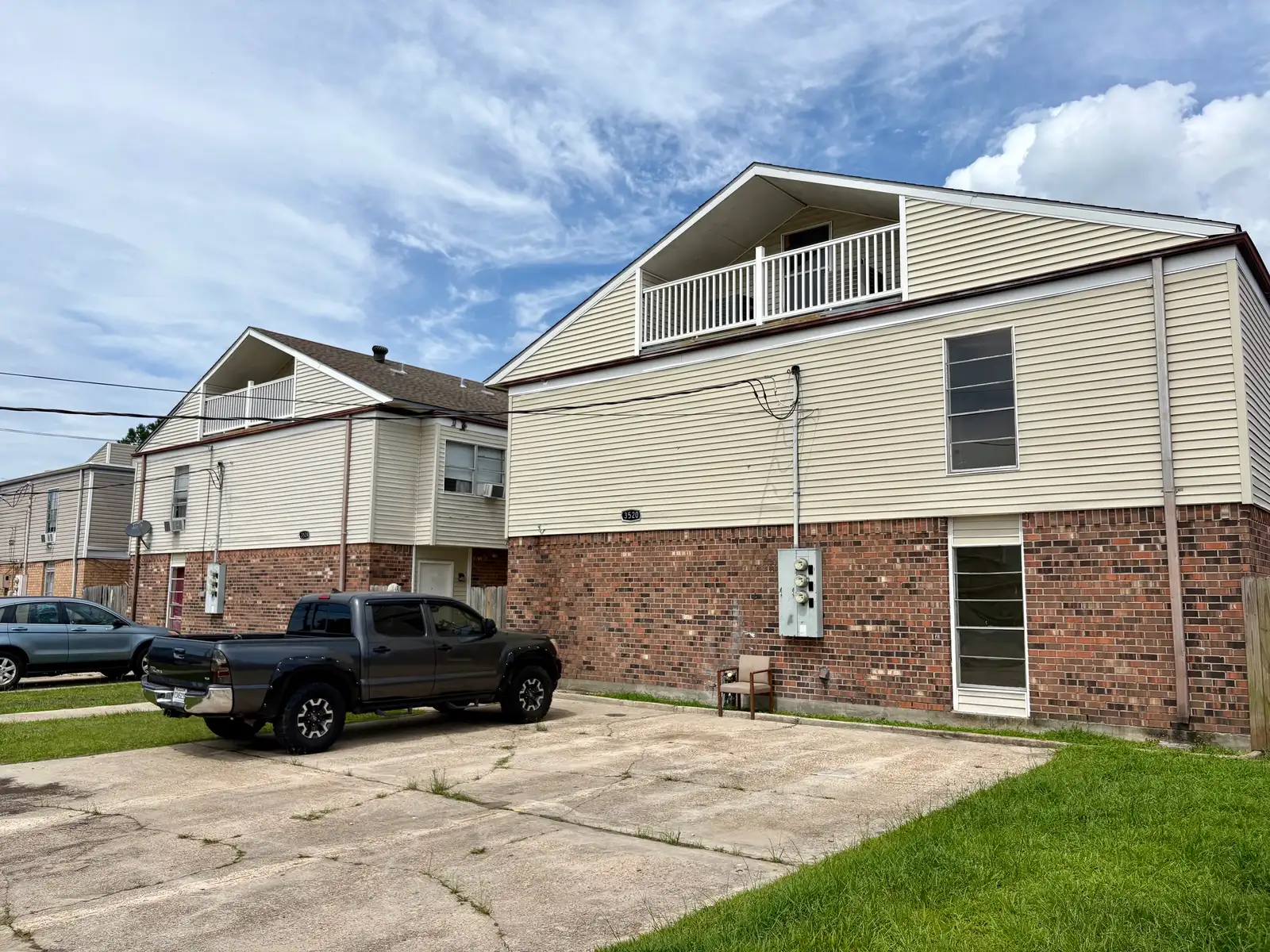 3520-3524 Delaware Ave