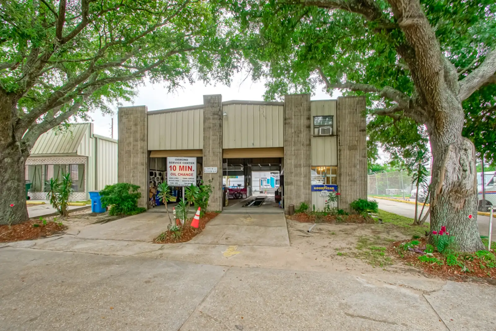 2 Eric Lawrence Dr, Destrehan, LA 70047