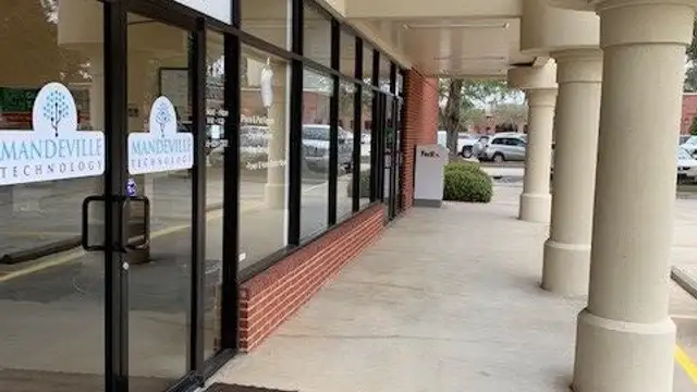 The Arbor Center thumbnail 5
