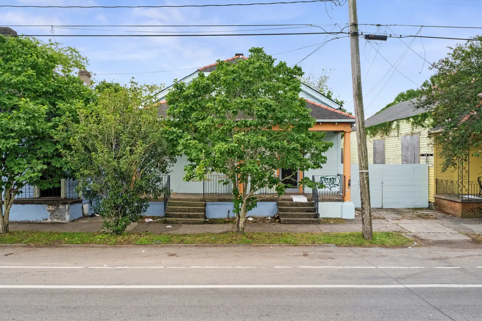Large St. Claude Commercial Assemblage w/ Approved Plans image 3
