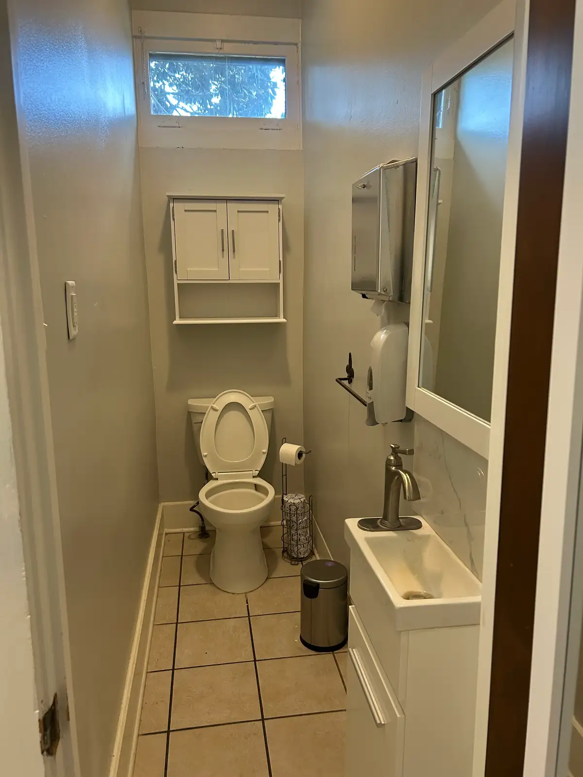 256 East Blvd image 12