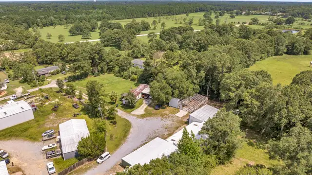 17251 Highway 53 thumbnail 2