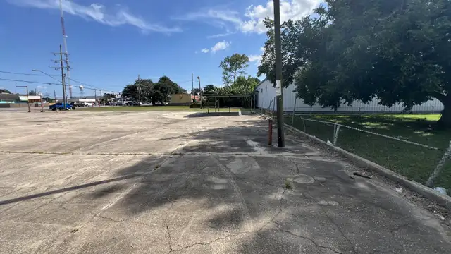 3620 Paris Rd thumbnail 2