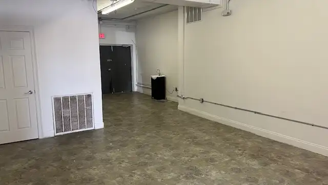 2708 Kirkman St Suite 104 thumbnail 4
