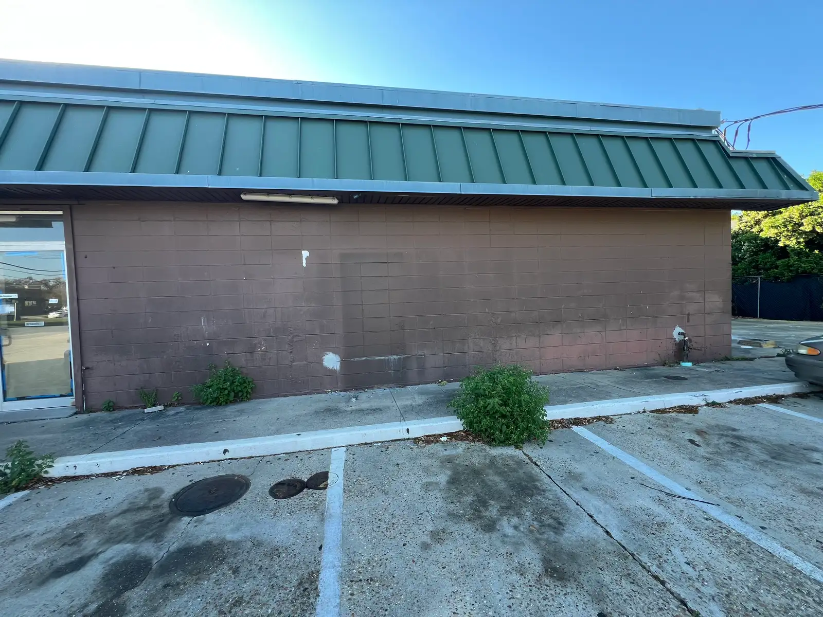 203 W Judge Perez Dr image 4