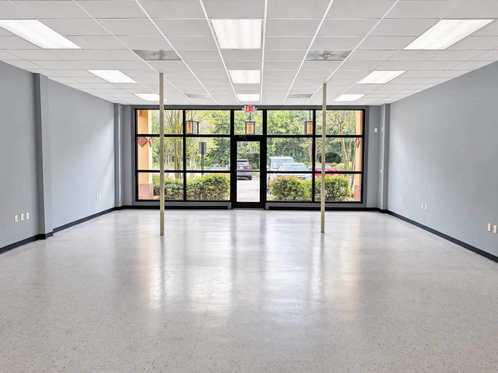 Suite #9 (former State Farm) - $1,000/month Rent Special for 1 Year | Retail / Office Space For Lease