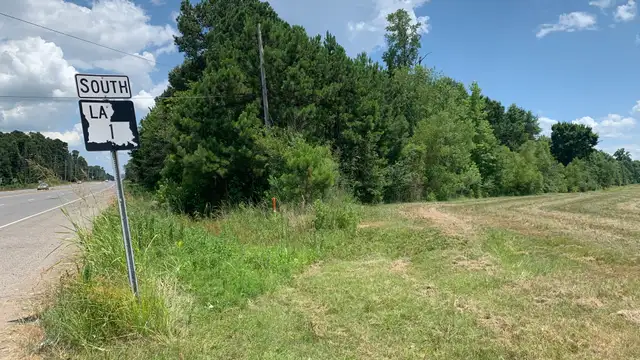 Hwy 1 @ I-49 Exit thumbnail 5