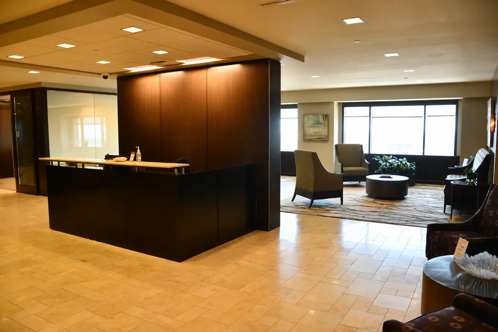 Floors 34-36 - Place St. Charles