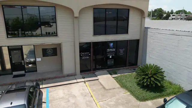 Shared Dental Office for Lease thumbnail 2