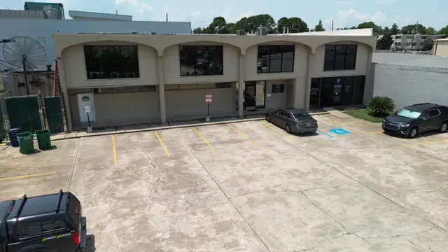 Shared Dental Office for Lease thumbnail 3