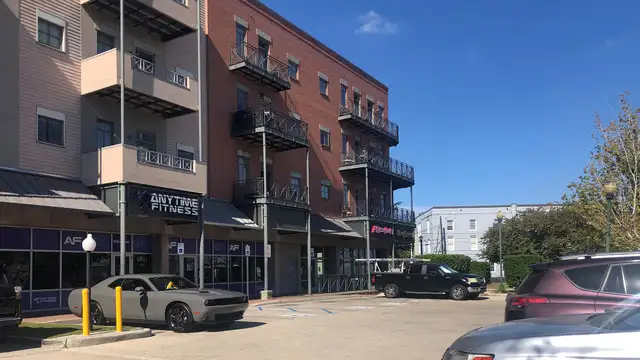 Retail/ Office Space thumbnail 3