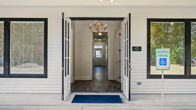 12489 Home Port Dr Suite C thumbnail 4