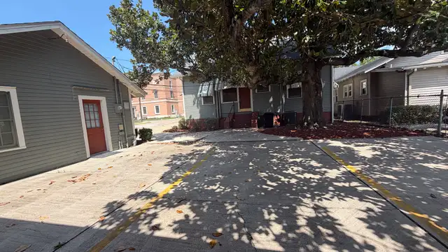 502 Roussell St thumbnail 5
