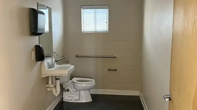 Suite 200-201 - Office Space in Metairie thumbnail 4