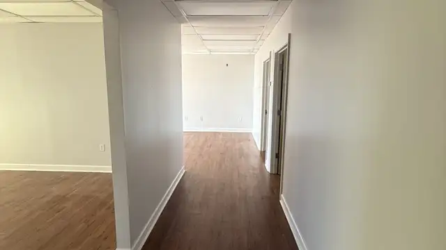 Suite 203 - Office Space in Metairie thumbnail 3
