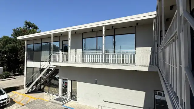 Office Space in Metairie thumbnail 3