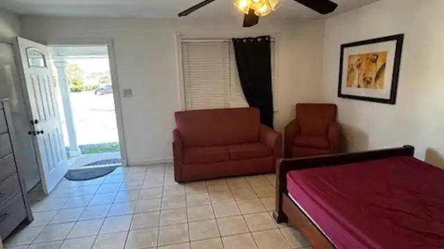 4313 Williams Blvd thumbnail 5