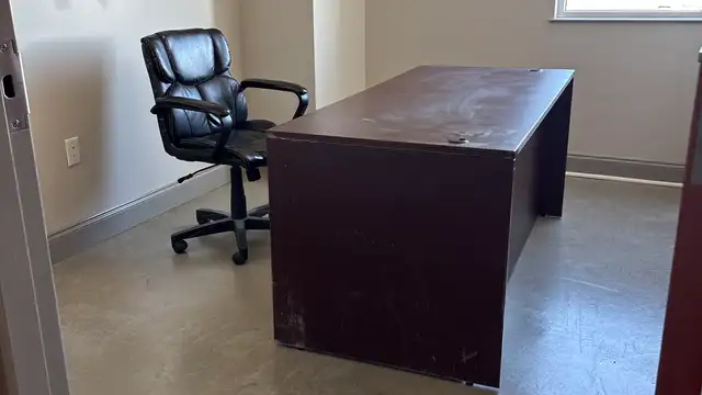Executive Suite for Lease - Executive Suite for Lease thumbnail 3