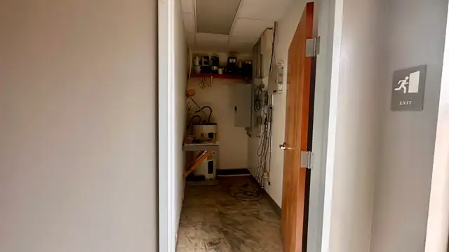 2501 McRae Rd Unit B thumbnail 4
