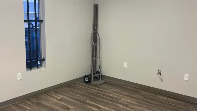 7185_B - MOVE IN SPECIAL!! $550 per MONTH |  Wooddale Center - Office For Lease thumbnail 5