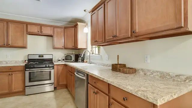 7450 Antioch Rd thumbnail 5