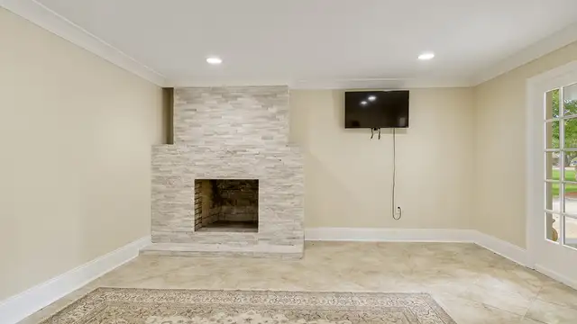 7450 Antioch Rd thumbnail 3