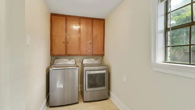 View image 7