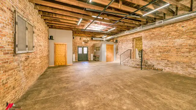 105 Pearl St thumbnail 5