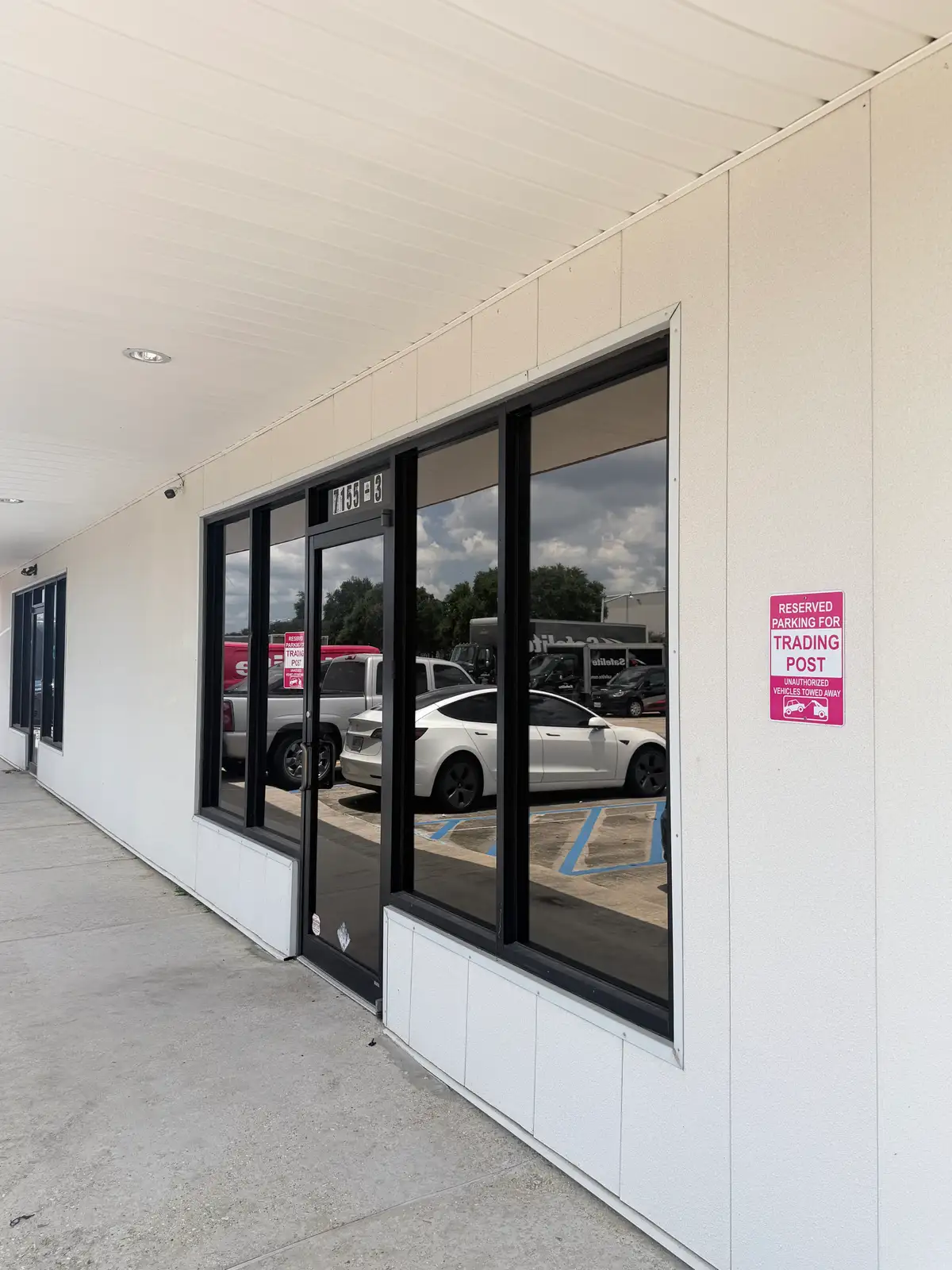 Restaurant ,Medical & Commercial Baton Rouge Trading Post