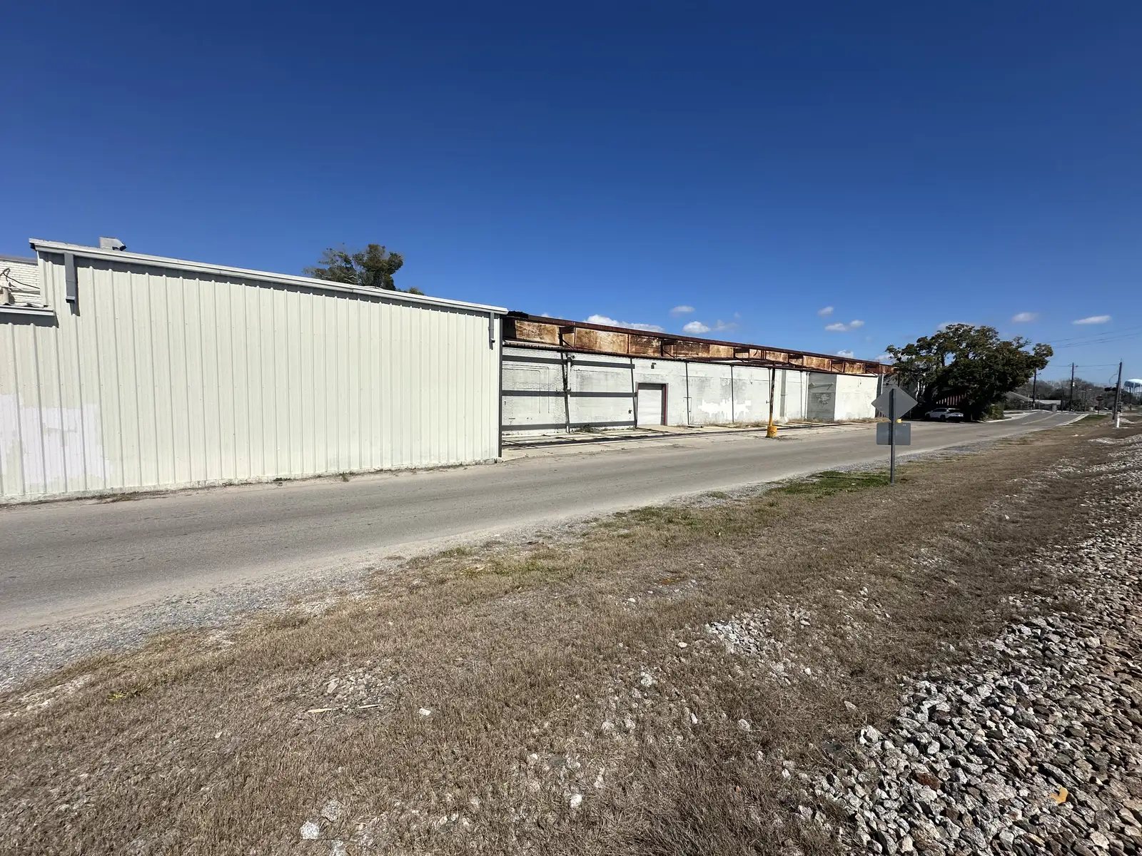 200 Lameuse St image 4