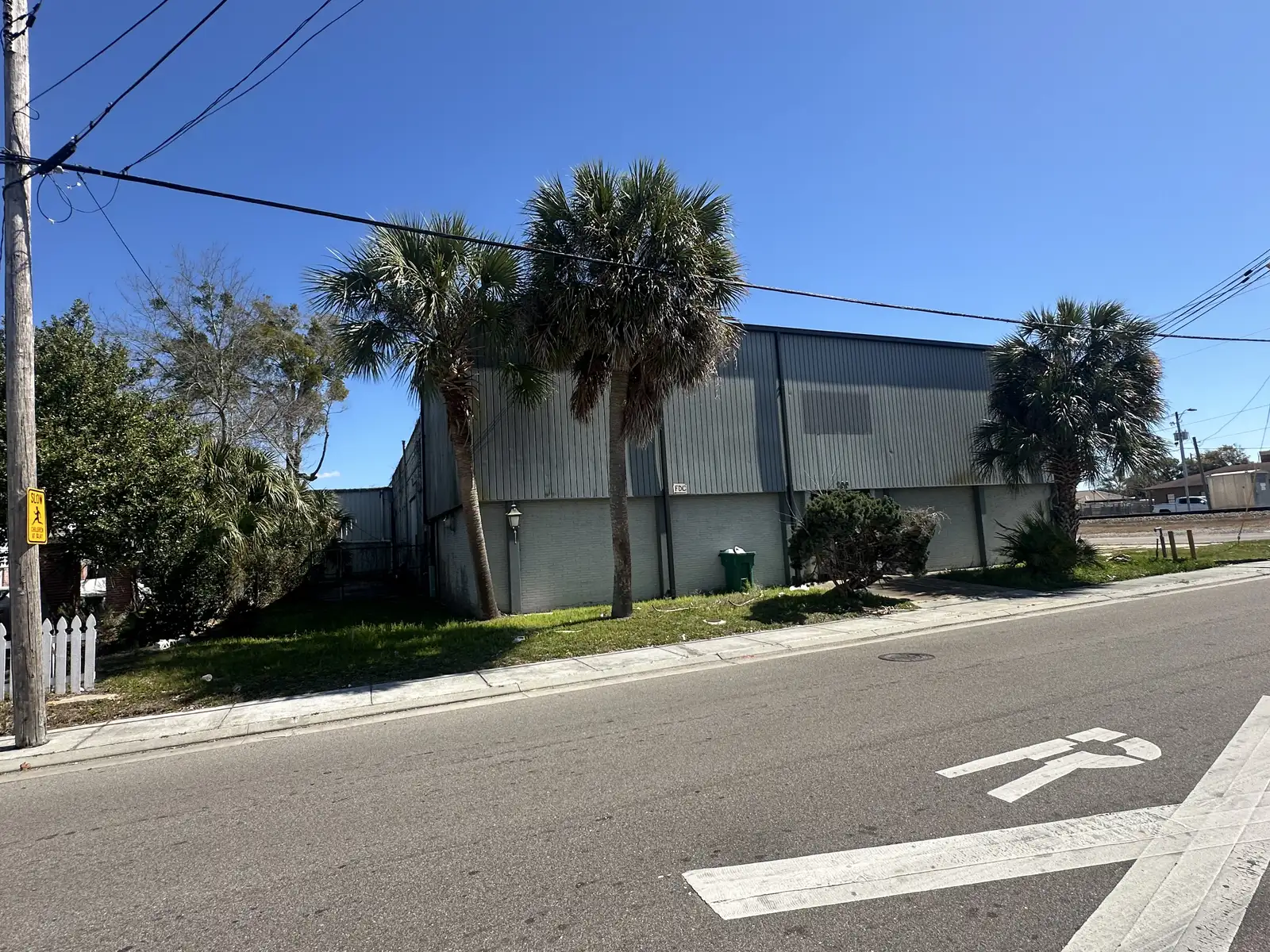 200 Lameuse St image 3