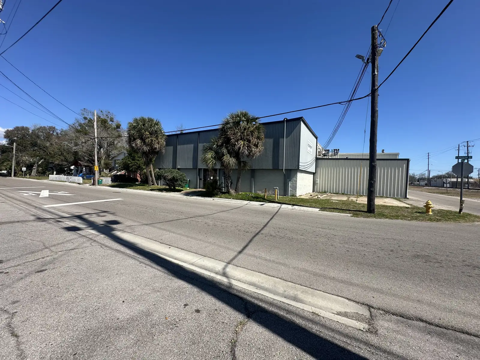200 Lameuse St image 2