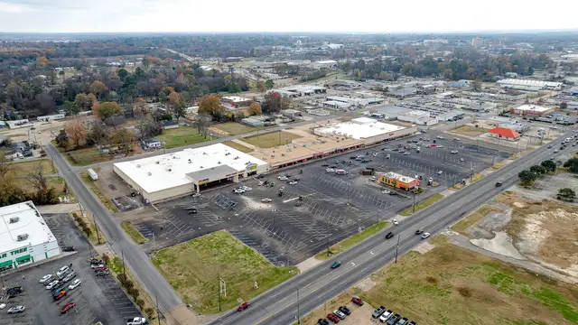 1920 Louisville Ave thumbnail 2