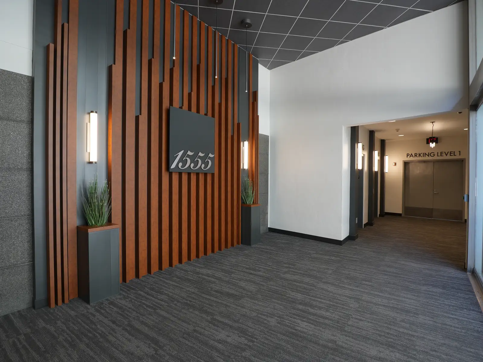 1555 Poydras Building image 7