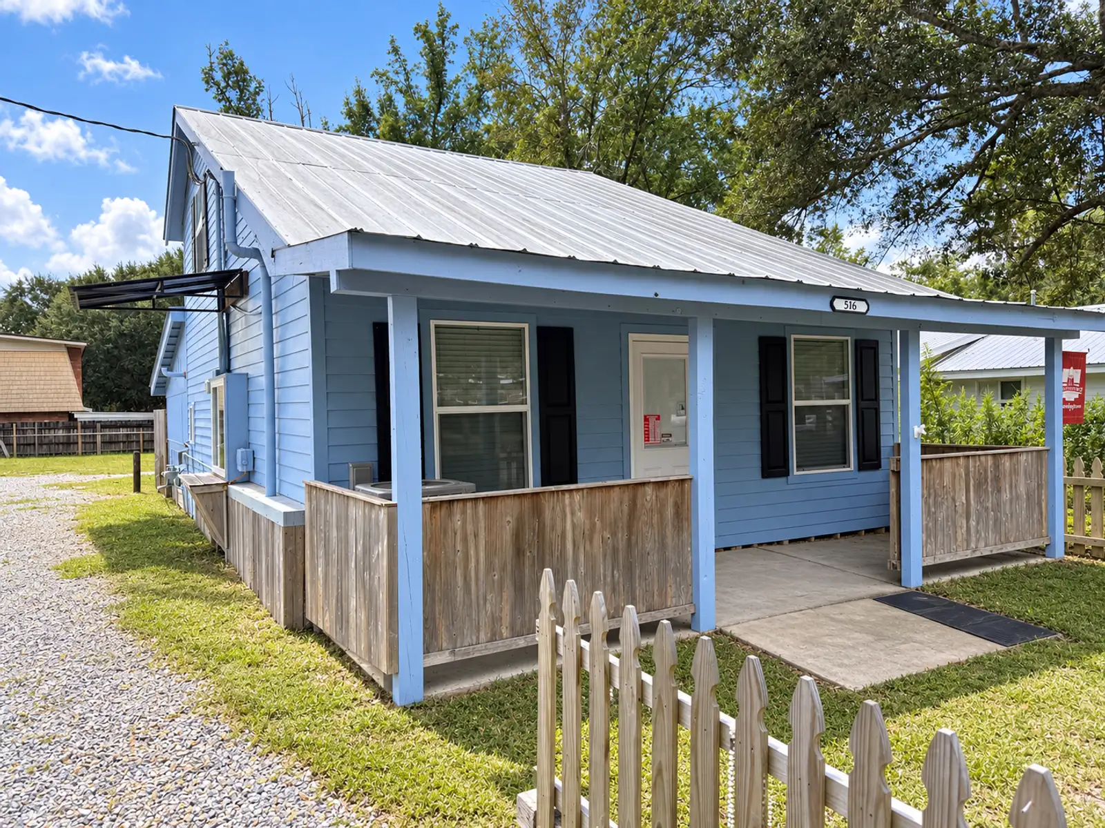 516 S Tyler St, Covington, LA 70433