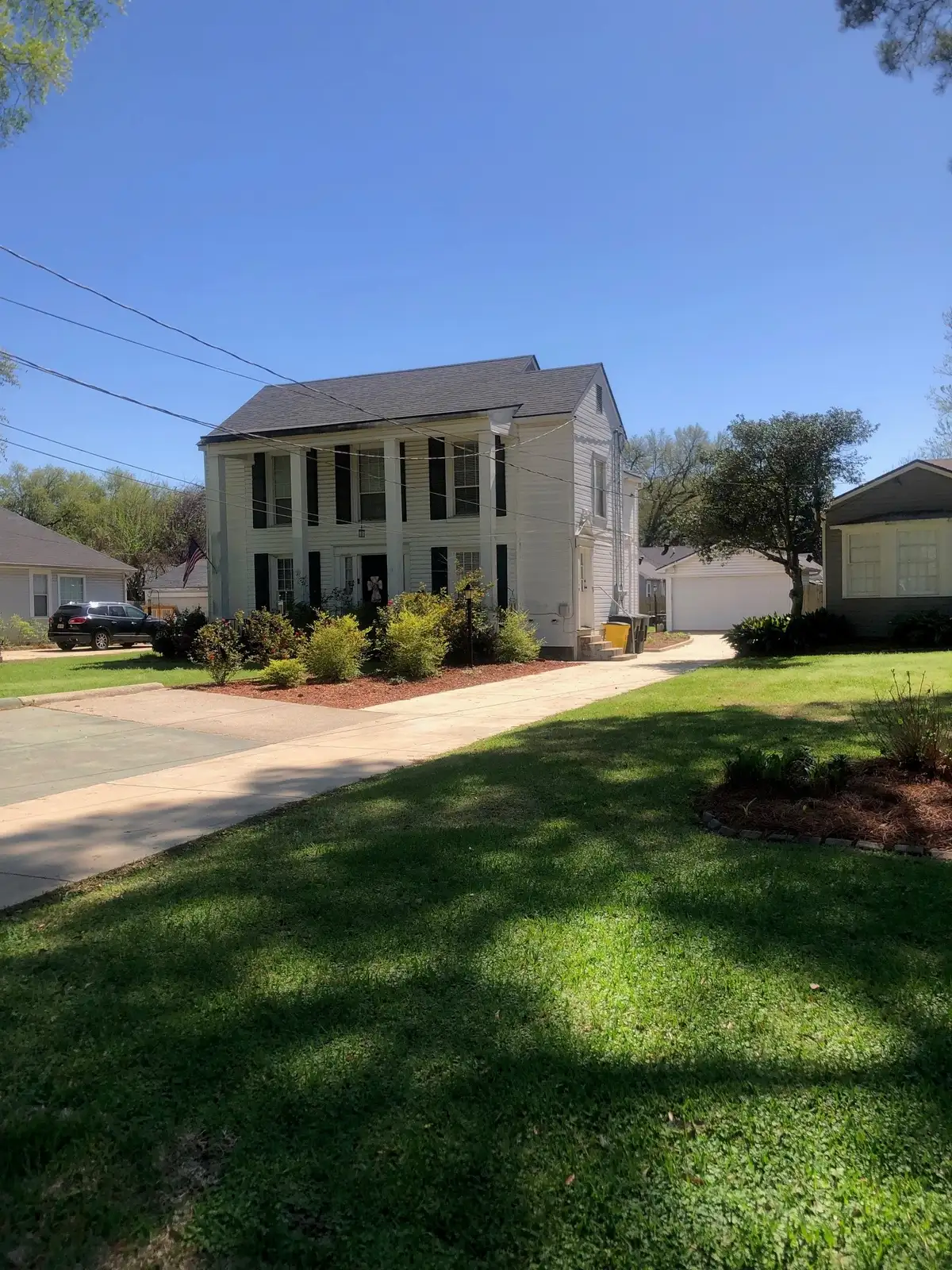349 Albany Ave