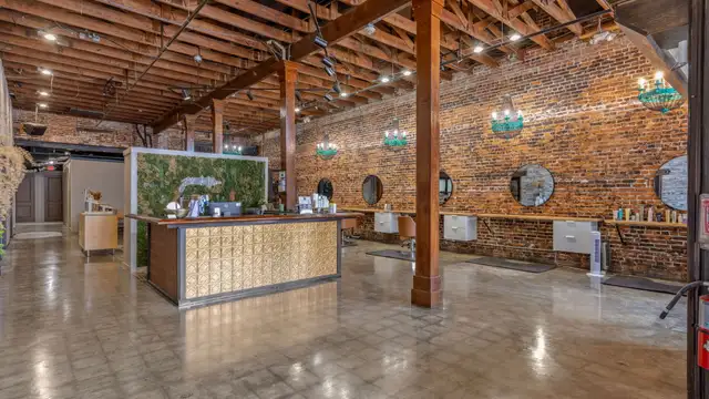 Open Floor - Prime Downtown Lafayette Retail / Commercial Space – 307 Jefferson thumbnail 3
