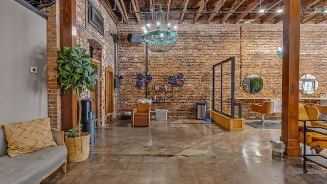 Open Floor - Prime Downtown Lafayette Retail / Commercial Space – 307 Jefferson thumbnail 2