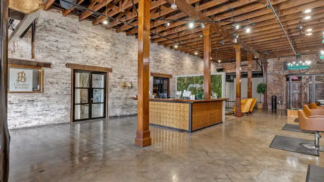 Open Floor - Prime Downtown Lafayette Retail / Commercial Space – 307 Jefferson thumbnail 4